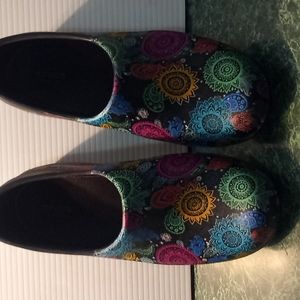 Crocs Dual Comfort Shoes